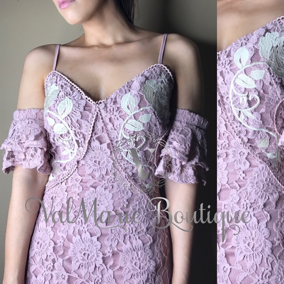 lace wedding guest dress - Picture 7 of 8